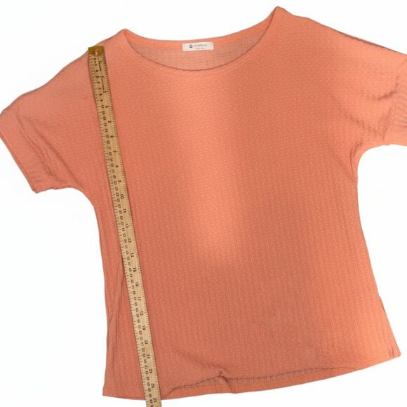 Woman’s Peach Bombom Short Sleeve Shirt - Picture 4 of 7